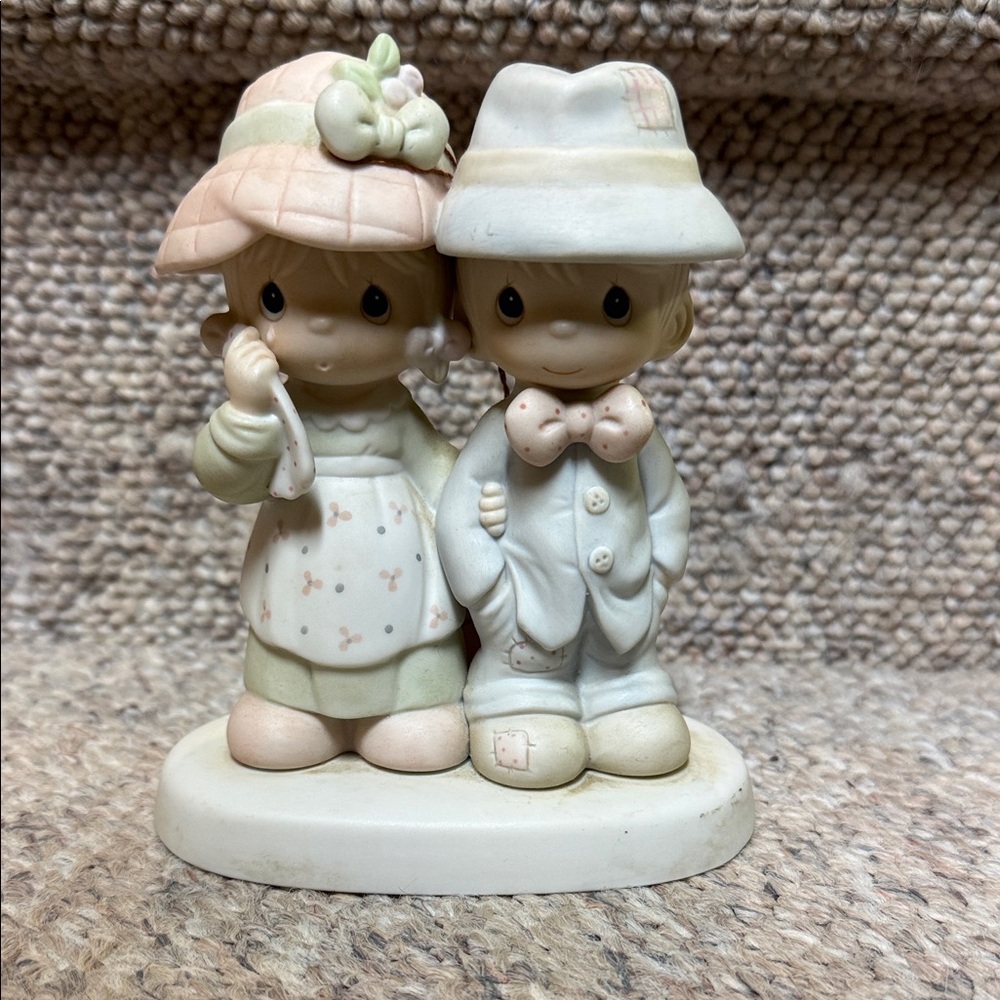 Precious Moments Figurine Set- God Bless Our Family